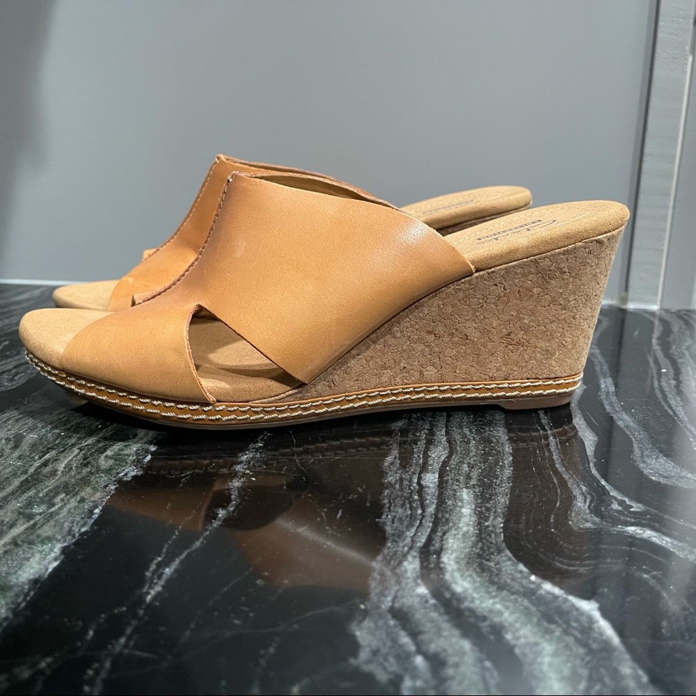 Clarks Tan Helio Island Wedge Sandals